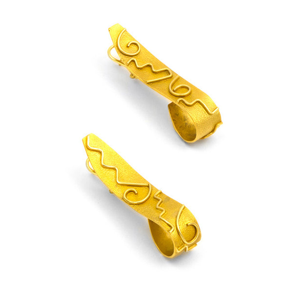 18k Gold Necklace and Earrings
