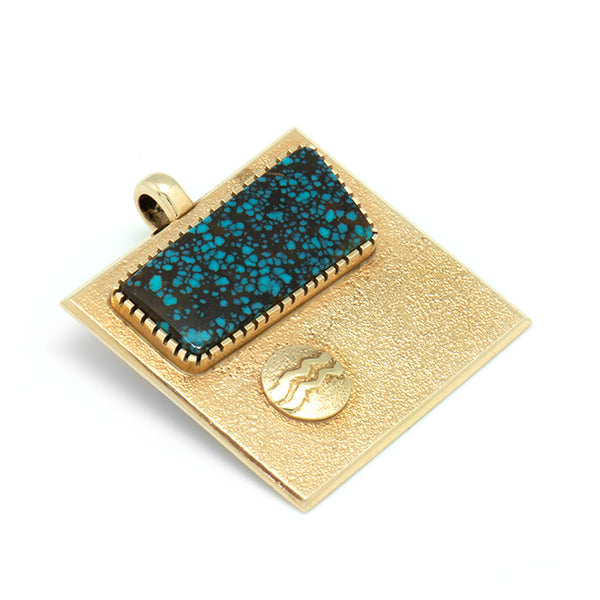 18k Gold Indian Mountain Pendant